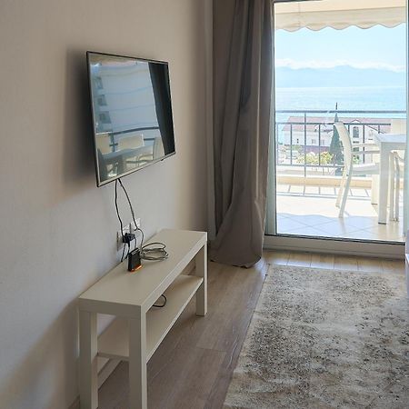 Morina Sea View Apartment Sarandë Esterno foto