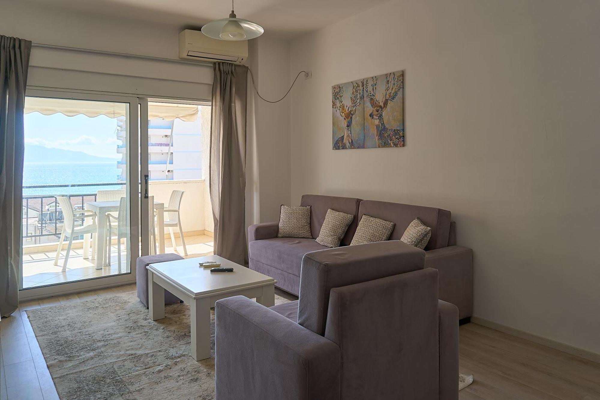 Morina Sea View Apartment Sarandë Esterno foto