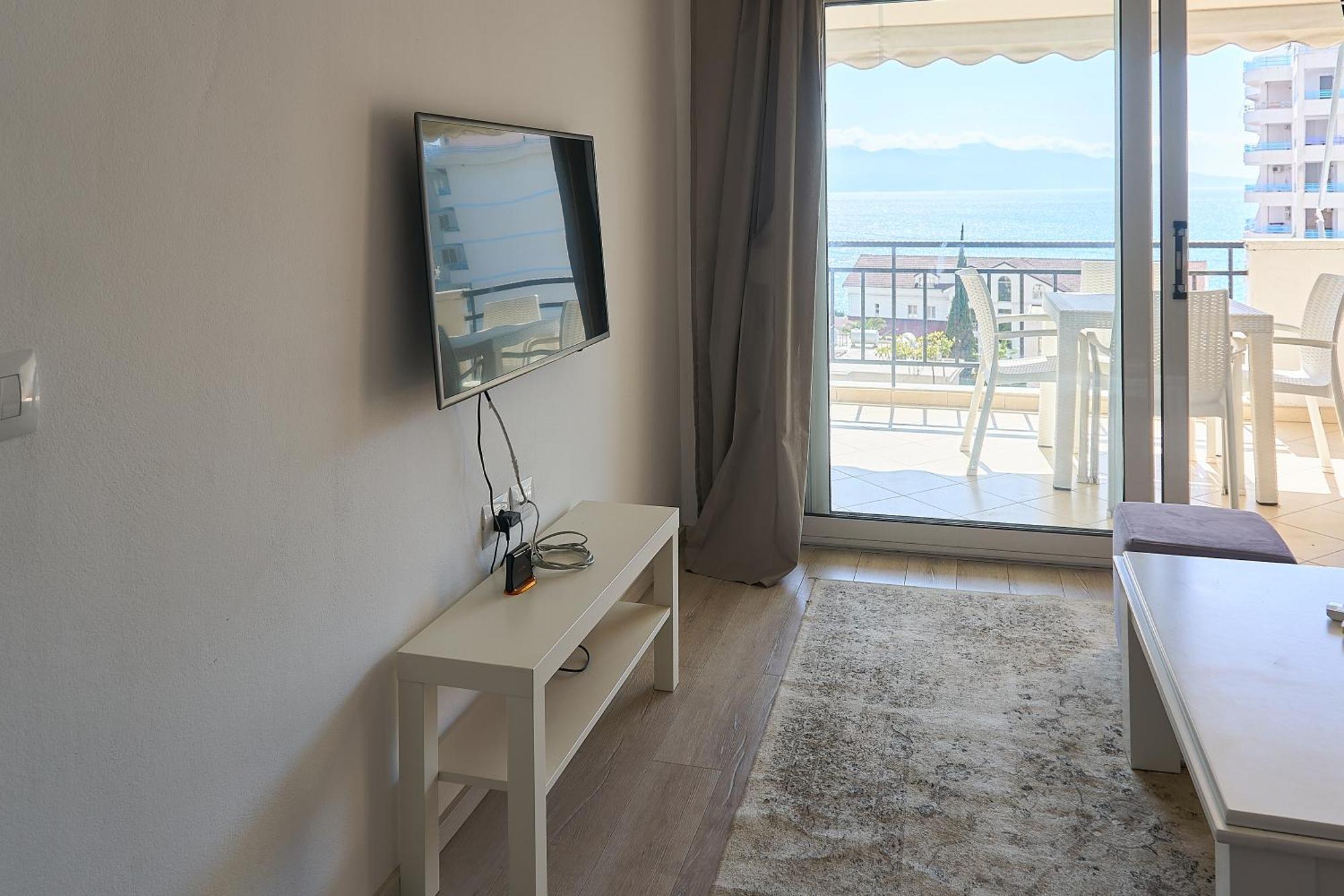 Morina Sea View Apartment Sarandë Esterno foto