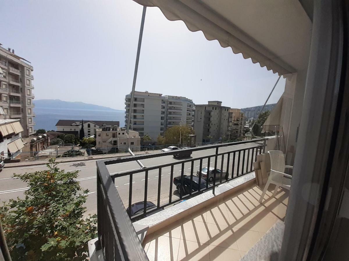 Morina Sea View Apartment Sarandë Esterno foto