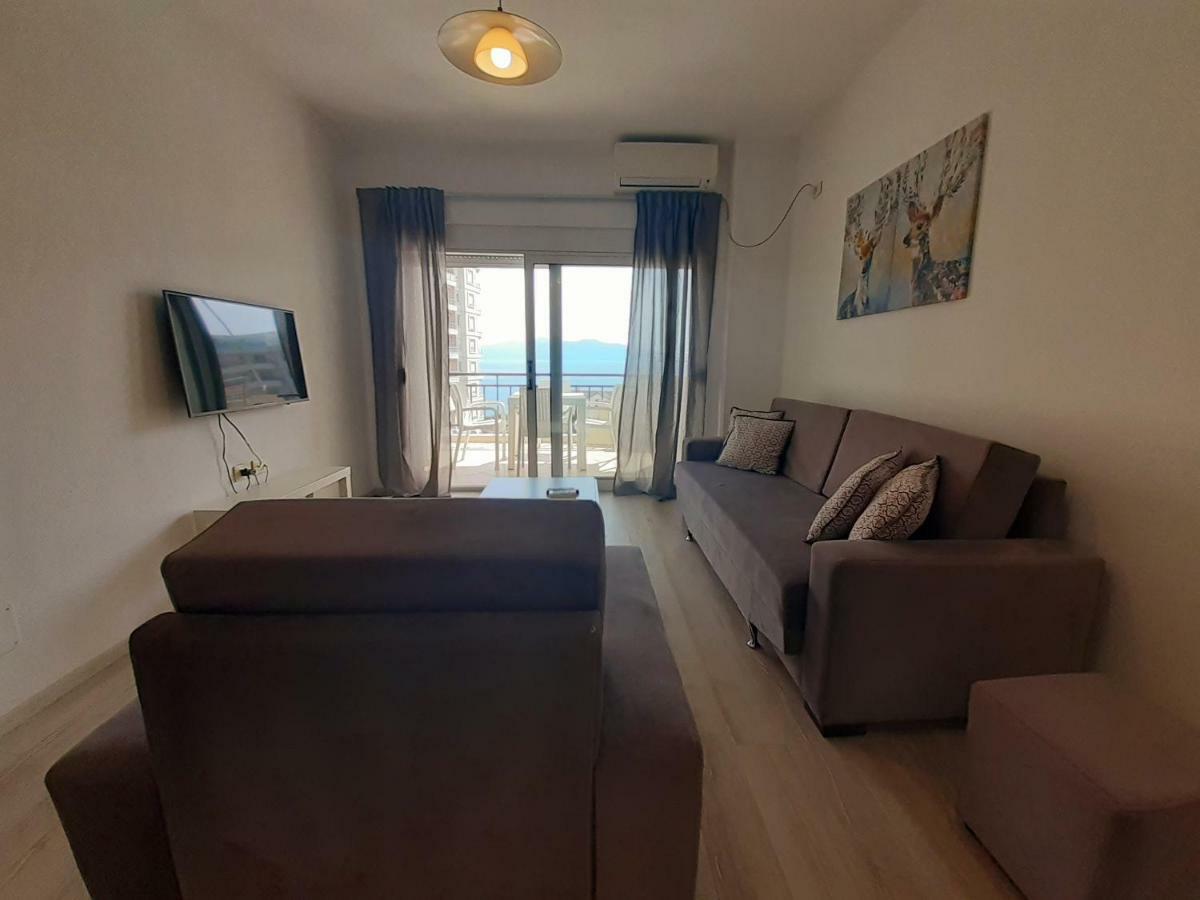 Morina Sea View Apartment Sarandë Esterno foto