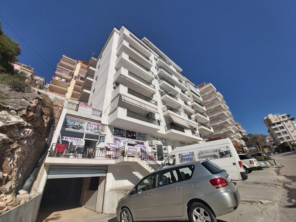 Morina Sea View Apartment Sarandë Esterno foto